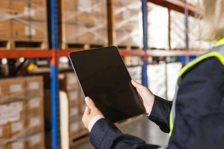 12 Things To Include In An Incident Report Log (Full Guide)