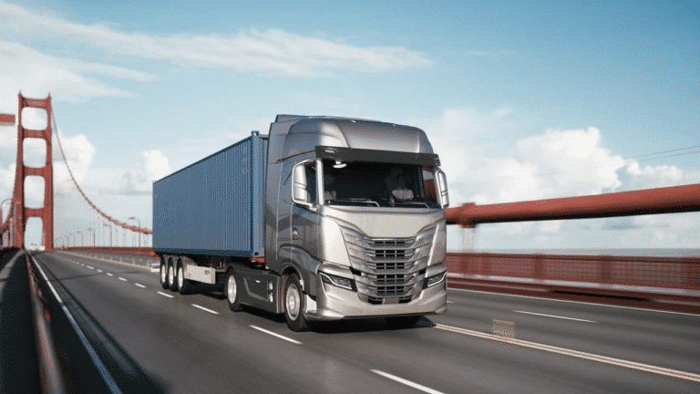 8 Challenges Facing The Transportation Trucking Industry (And How To Manage Them)