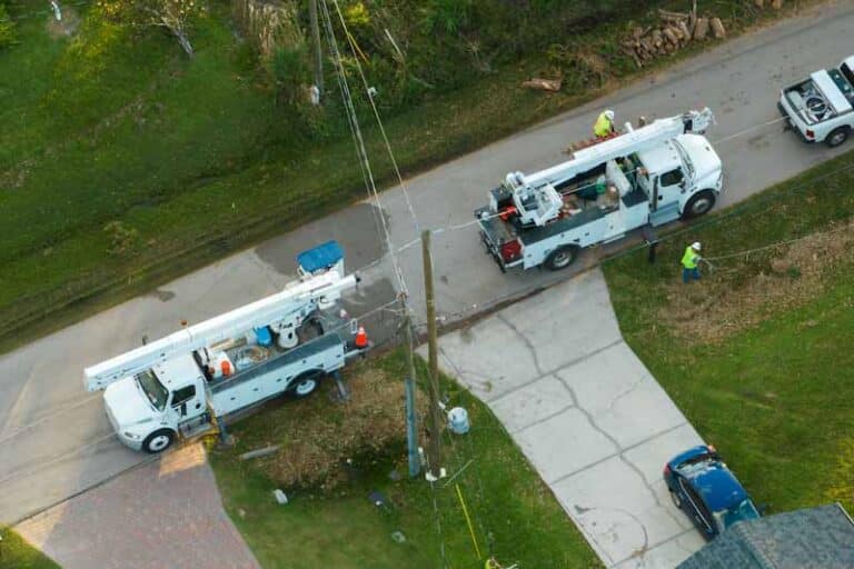 Streamlining Emergency Response Reporting for Utility Crews